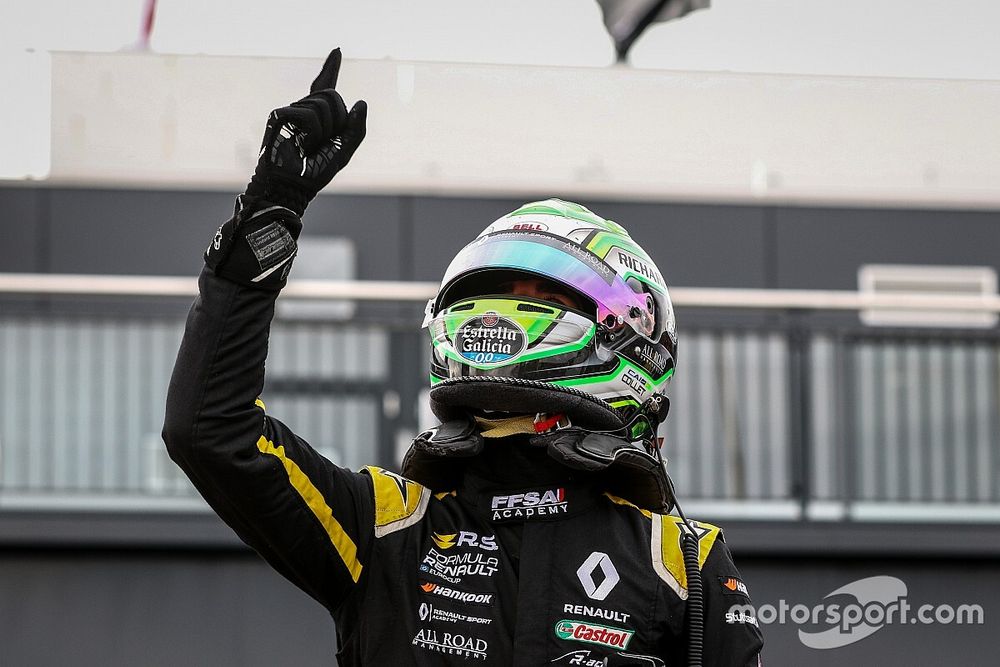 Caio Collet celebra vitória em Zandvoort