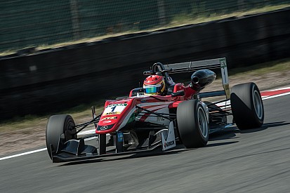 Zandvoort F3: Stroll dominates Race 1 after first-corner overtake