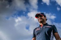 Sainz, sobre los rumores Toro Rosso-Honda: "A&uacute;n no hablo japon&eacute;s..."