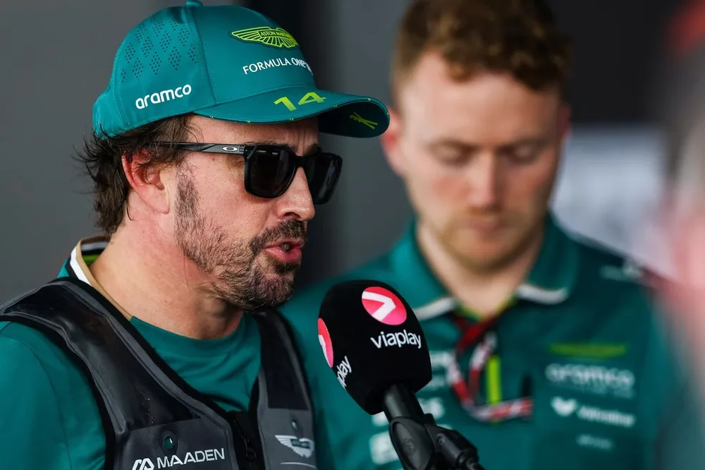 Fernando Alonso, Aston Martin Racing