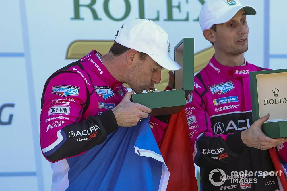 #60 Meyer Shank Racing W/Curb-Agajanian Acura DPi: Simon Pagenaud