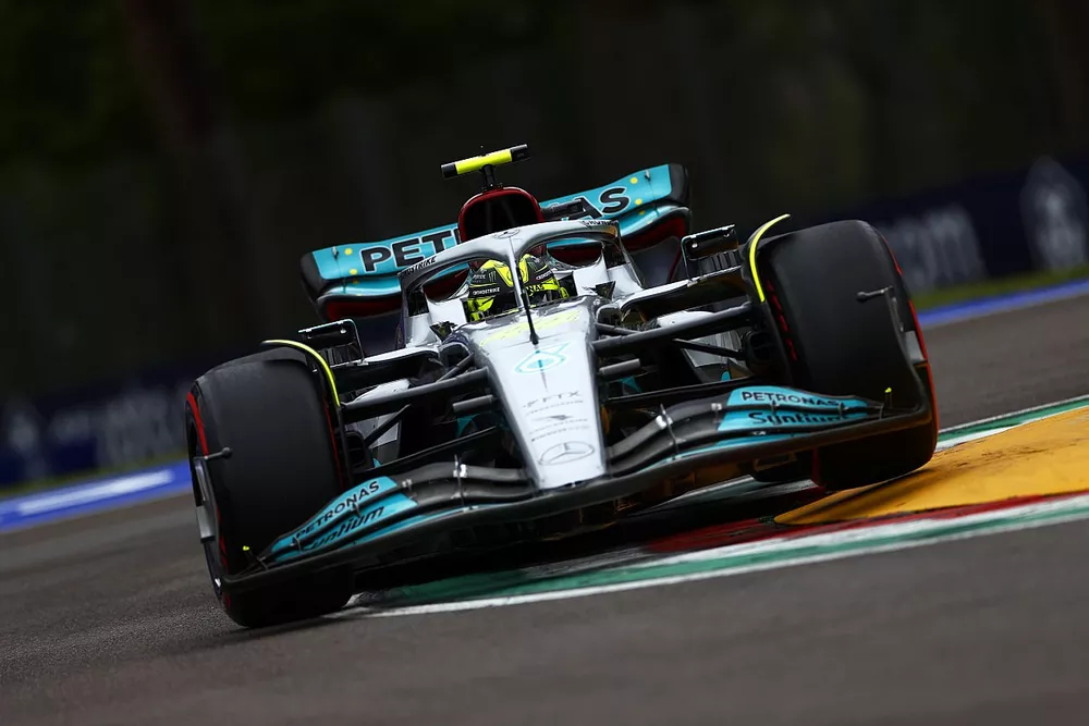 Lewis Hamilton, Mercedes W13