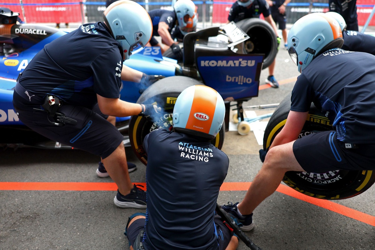 F1 | Baku, strategie: tutti su una sosta con Medium e Hard, ma la variabile Soft è concreta
