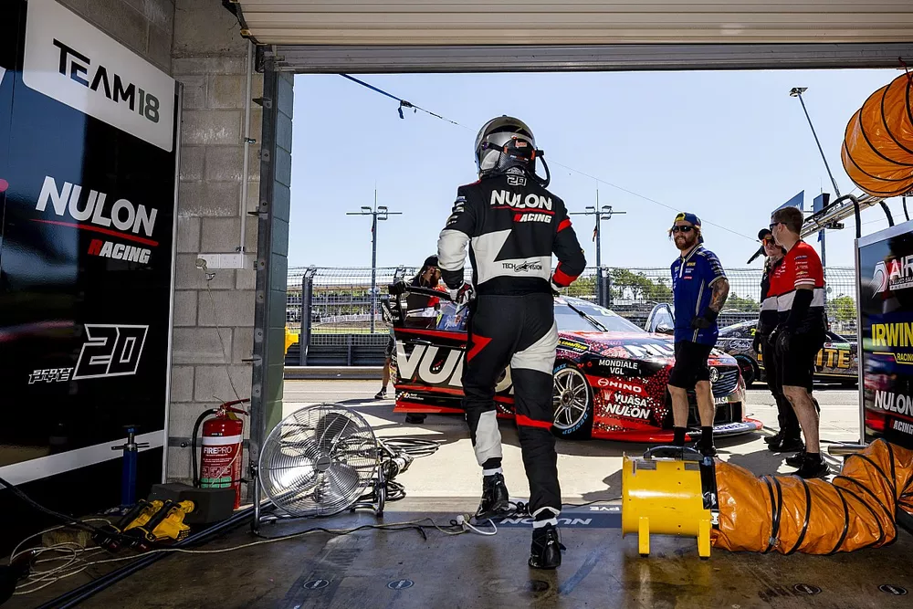 Scott Pye, Team 18 Holden