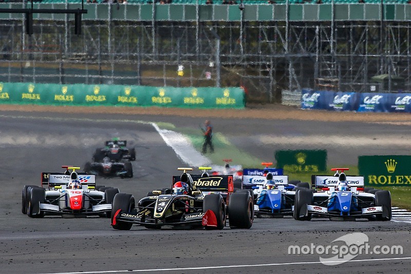 La saison 2018 de Formule V8 3.5 est annulée