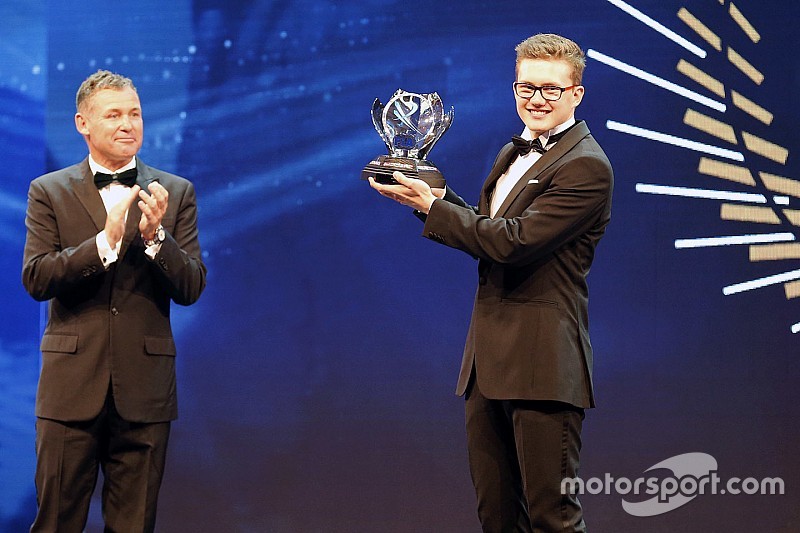 Hansen named 2016 Rookie of the Year at FIA Gala