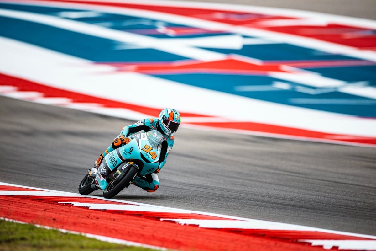 Moto3 Austin: Pini se aprovecha del caos para lograr su primera victoria sobre Quiles