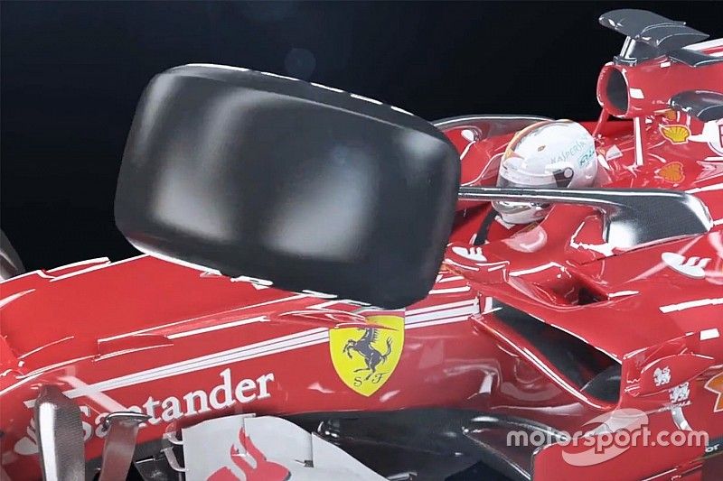 Representaci&oacute;n de un neum&aacute;tico impactando con el Ferrari de Sebastian Vettel