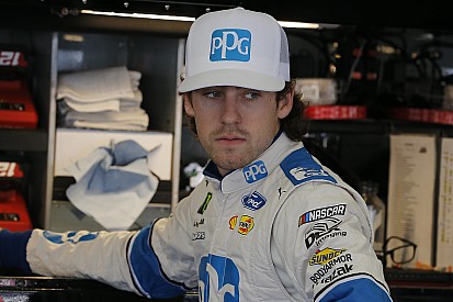Ryan Blaney tops first Cup practice at Chicagoland