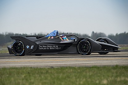 VIDEO: el BMW de Fórmula E completa sus primeras vueltas