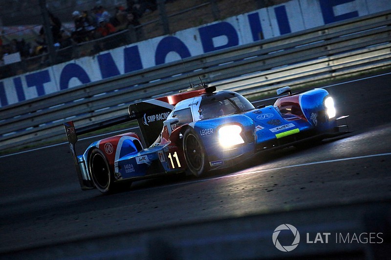 Button lamenta los problemas en su debut en Le Mans