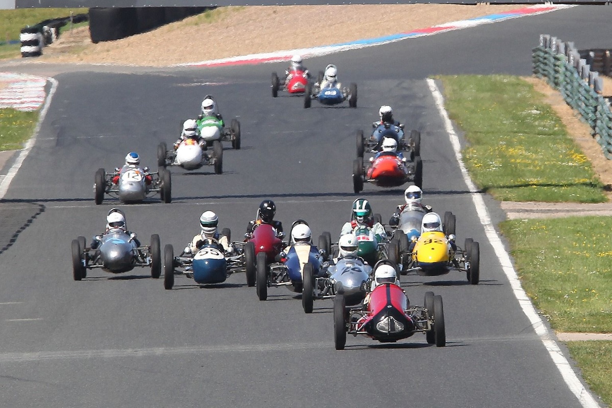 History repeats as 70th anniversary of Mallory Park is celebrated 