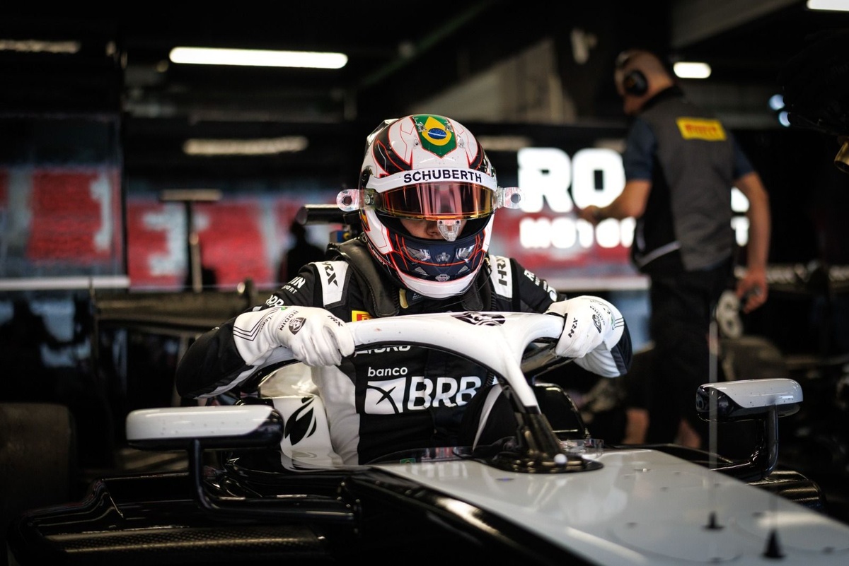 F3: Pedro Clerot aprova desenvolvimento nos dois primeiros dias da pré-temporada com a Rodin em Barcelona