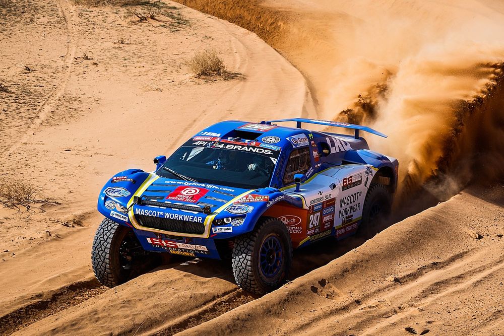 #247 Coronel Dakar Team Century CR6: Michel Kremer, Thomas de Bois