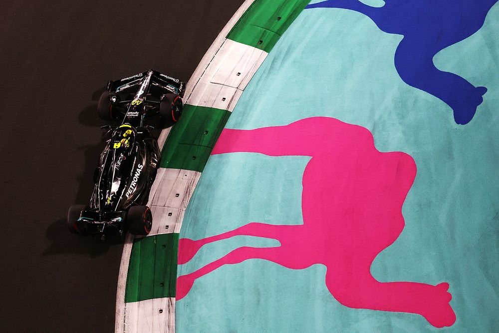 Lewis Hamilton, Mercedes F1 W14