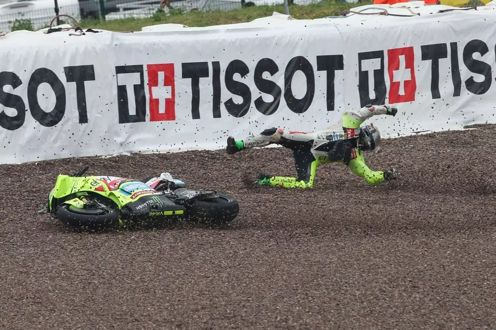 モルビデリがドイツGP決勝を欠場。スプリント転倒で左鎖骨に重度の打撲負う