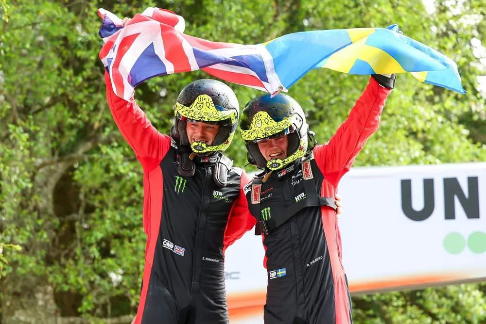 Oliver Solberg, Elliott Edmondson, Toyota Gazoo Racing WRT Toyota GR Yaris Rally1