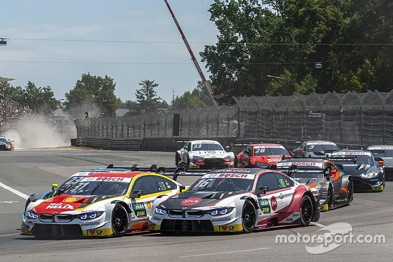 Shelton van der Linde, BMW Team RBM, BMW M4 DTM, Timo Glock, BMW Team RMG, BMW M4 DTM 