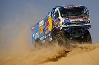 Pierwsza czw&oacute;rka dla Kamaza