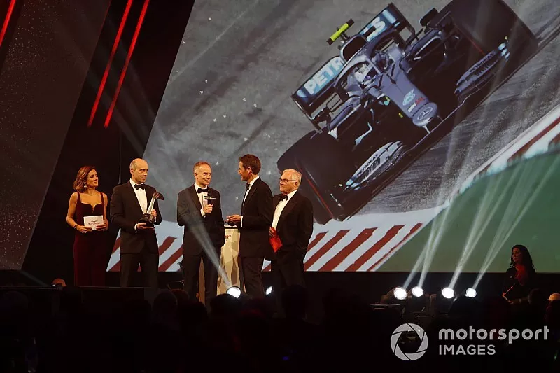 Entrega del premio Coche del A&ntilde;o para el Mercedes AMG F1 W10