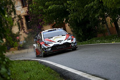 WRC Katalonya: Latvala lider gidiyor, Ogier ve Loeb yaklaşıyor!