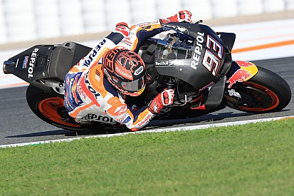 Valence, J2 - Márquez toujours en tête, chute de Zarco
