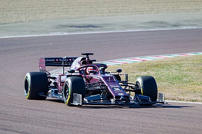 Alfa Romeo estrena su monoplaza 2019 en Fiorano