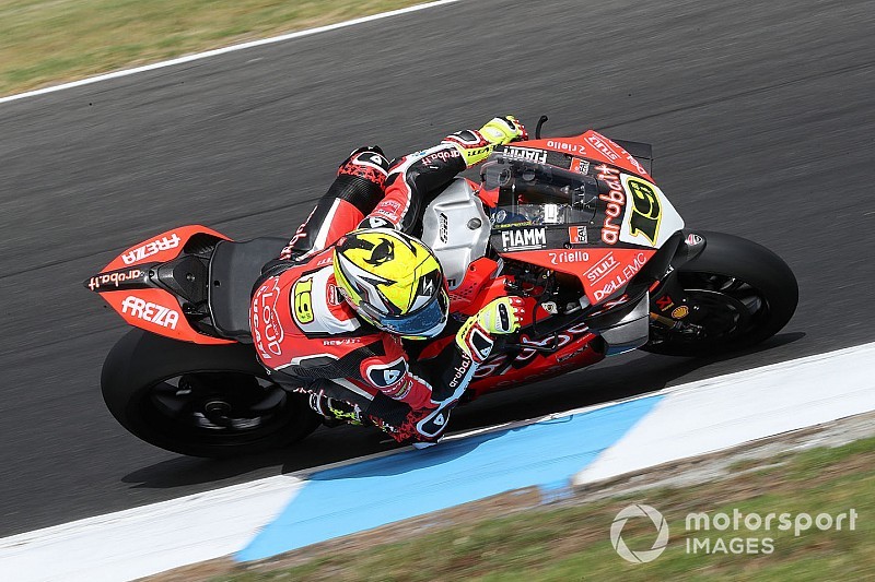 SBK, Buriram, Libere 1-2: dominio Ducati, Bautista si impone su Rea