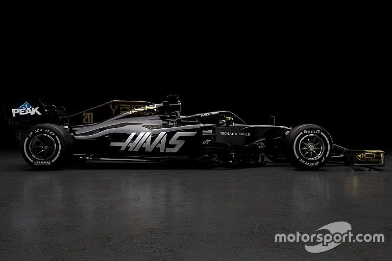 Haas F1 Team VF-19