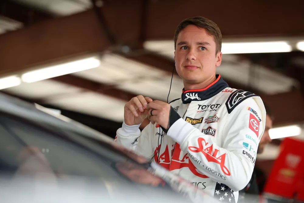 Christopher Bell approaching complete wrist recovery but not there yet
