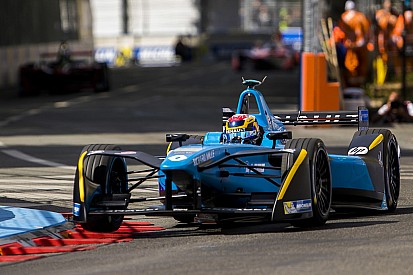 Course - Buemi triomphe, Di Grassi s'effondre