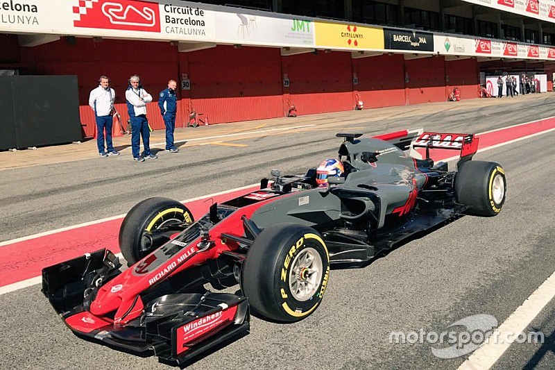 La Haas VF-17 aperçue avant sa présentation
