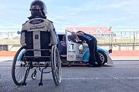 Monger vuelve a las pistas tras su accidente