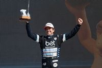 Nas ruas de Belo Horizonte, Bueno reencontra o pódio na Stock Car