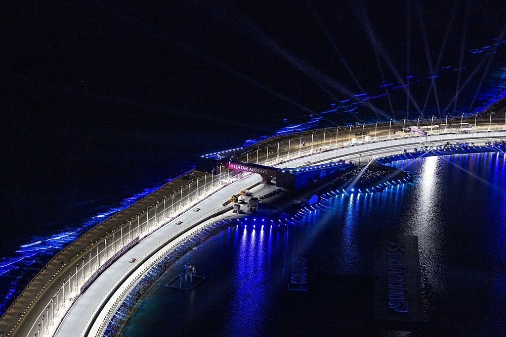 Una vista aérea de la acción