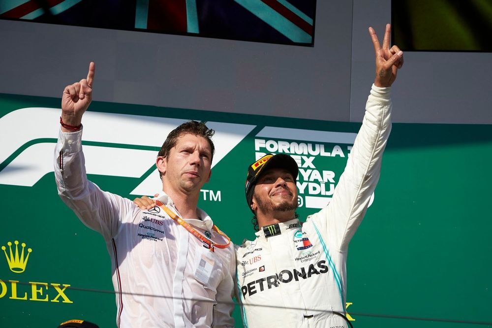 James Vowles, Motorsport Strategy Director, Mercedes AMG F1, and Lewis Hamilton, Mercedes AMG F1, 1st position, on the podium