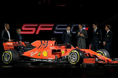 Mobil Ferrari SF90 hadirkan solusi ekstrem