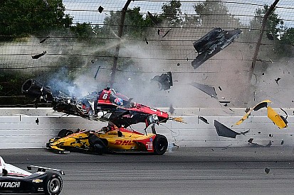 Wickens már reflexgyakorlatokat végez: videón a kitartó pilóta