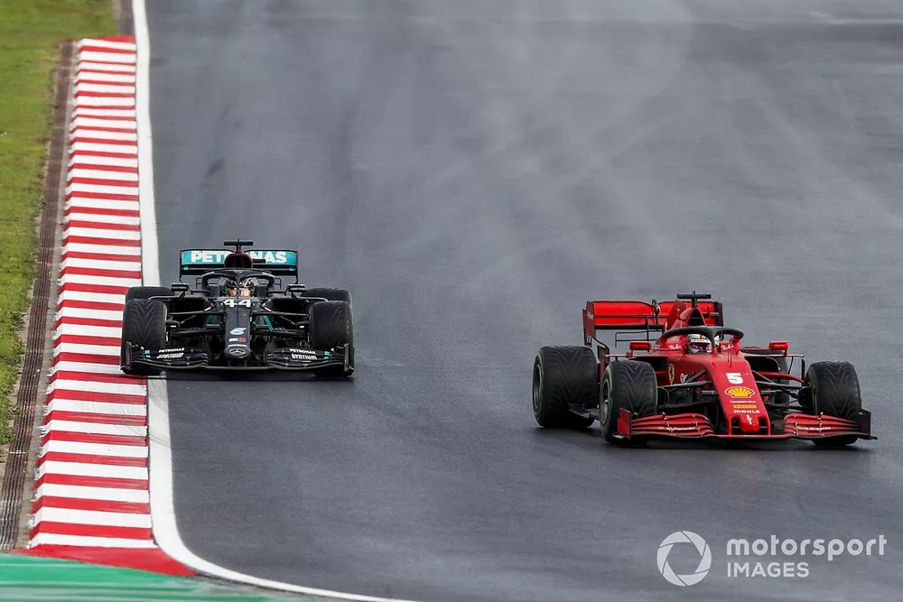 Sebastian Vettel, Ferrari SF1000, Lewis Hamilton, Mercedes F1 W11
