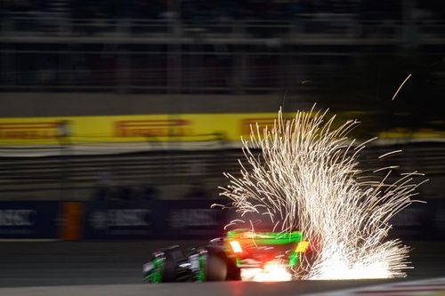 &iquest;Por qu&eacute; salen chispas de los coches de F&oacute;rmula 1? Explicaci&oacute;n