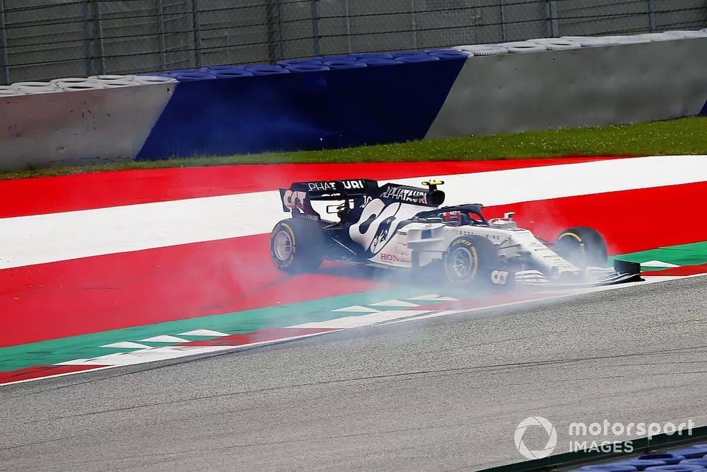 Trompo de Daniil Kvyat, AlphaTauri AT01