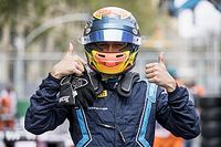 Albon se lleva la pole en la Fórmula 2