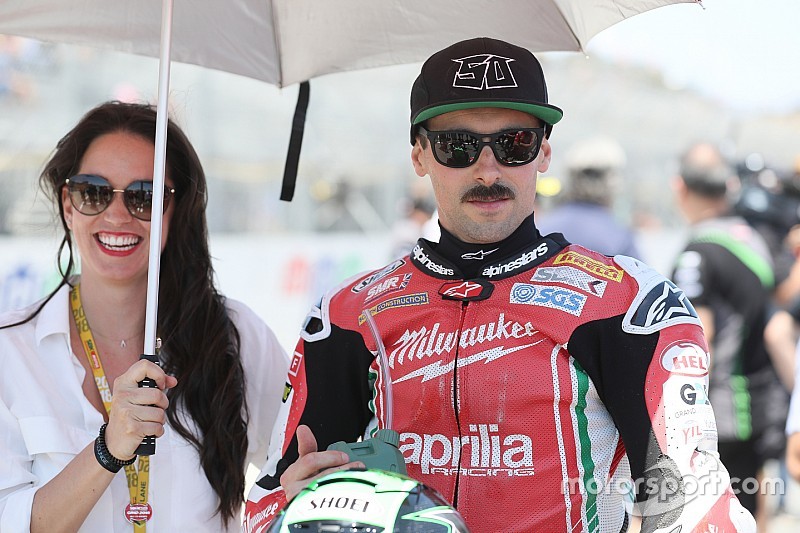 Superbike Portimao: Laverty pole'de, Toprak 10.