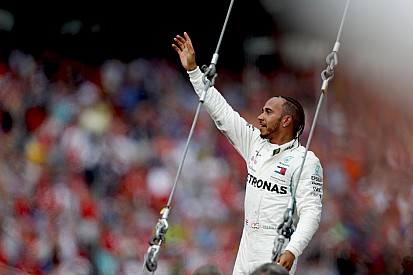 Hamilton a été "franc à 100%" avec les commissaires