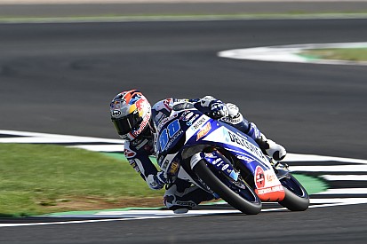 Moto3 Silverstone: Martin pakt zestiende pole, Bezzecchi crasht