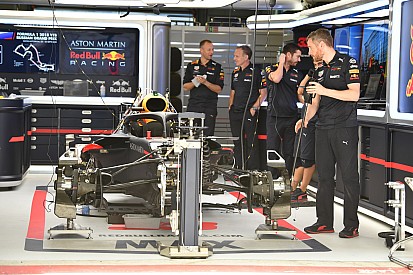 Ферстаппен: Red Bull змушена перейти на старий двигун Renault