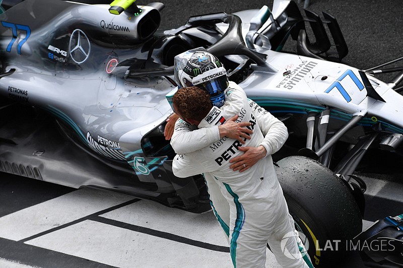 Bottas stratégiája saját magának és Hamiltonnak is jól jött ki Monzában