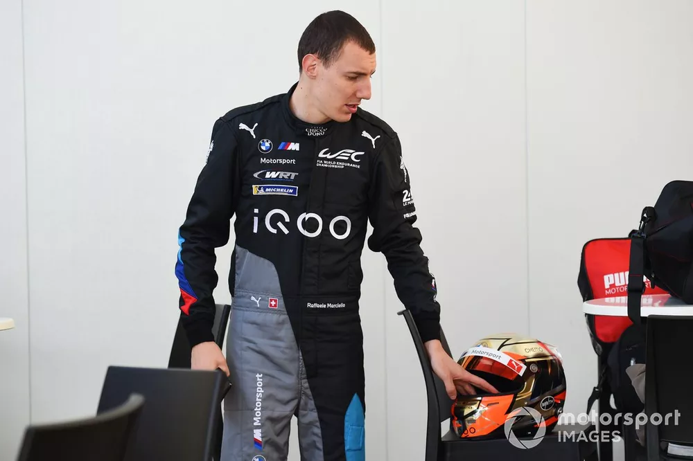 Raffaele Marciello con il casco speciale dedicato a Jules Bianchi