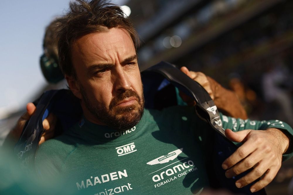Alonso: Se eu estivesse dirigindo uma McLaren, não estaria sofrendo
