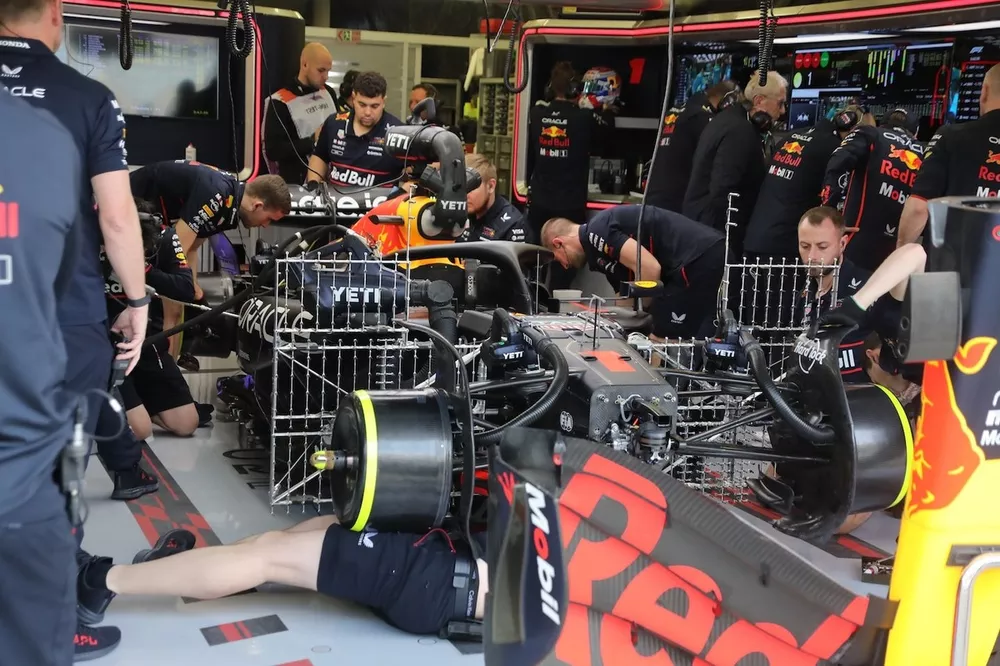 Red Bull RB21 